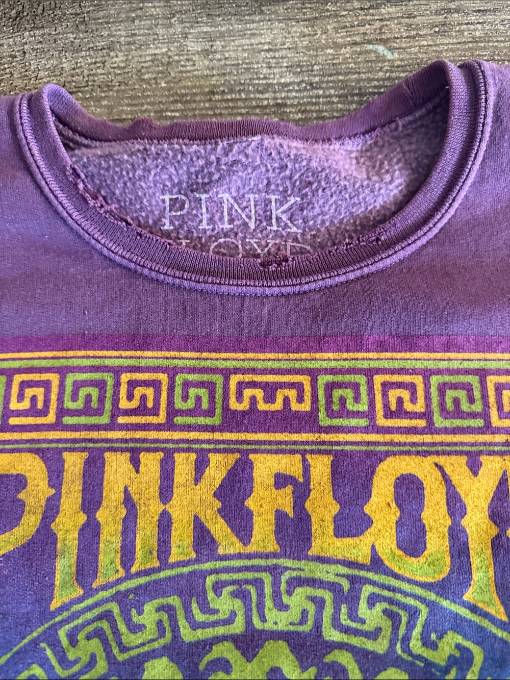 Urban Outfitters Purple Pink Floyd graphic crewneck oversized sweatshirt - Picture 4 of 7